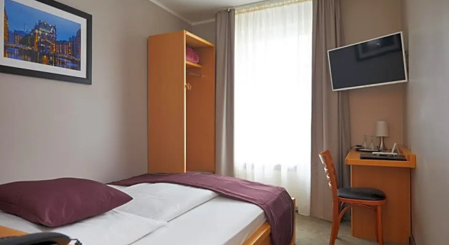 Hotel Hafentor, Забронировать Отель Гамбург - Центр - Новый город Гамбург