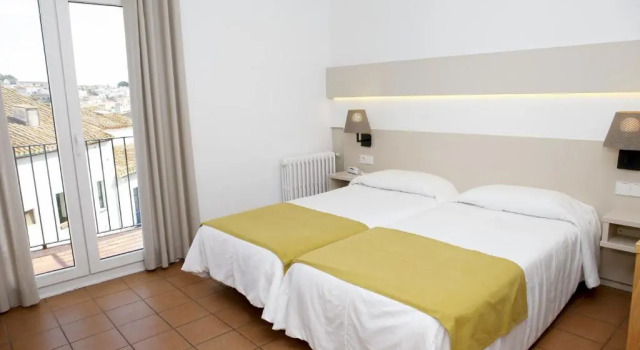 Hotel Ubaldo, Забронировать Отель Кадакес Cap de Creus Nature Reserve