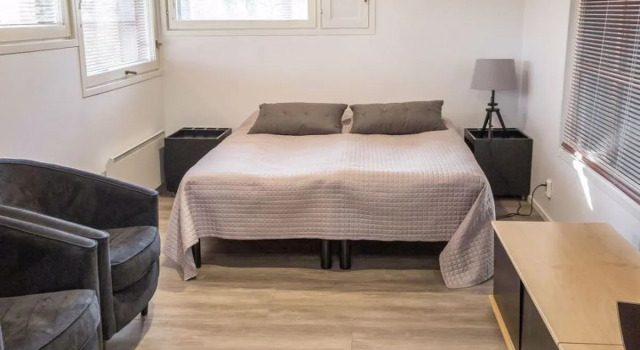 House Atelje 4 Merano, Забронировать Отель Отели и гостиницы Тахковуори, Отель
