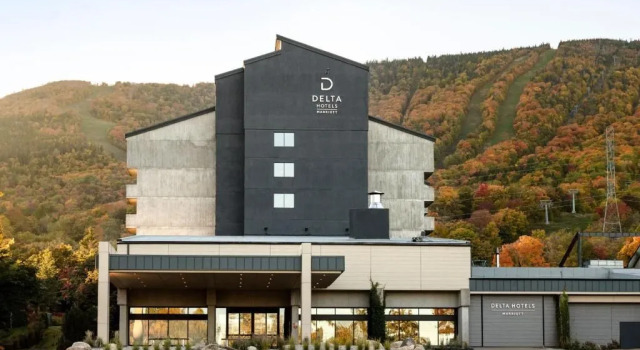 Chateau Mont Sainte-Anne, Book Ferieresort Beaupre Mont Sainte-Anne