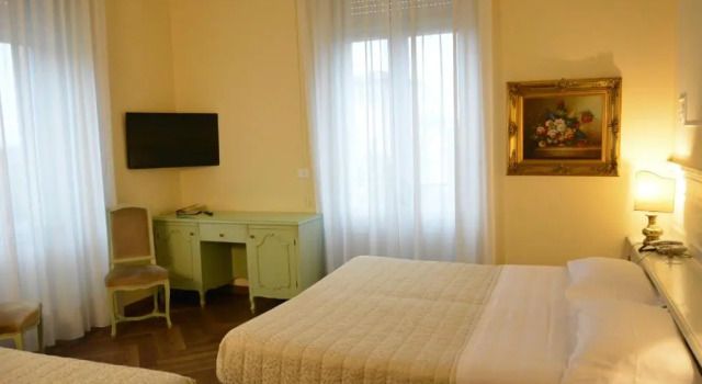 Трёхместный номер Superior Liberty Grand Hotel Liberty