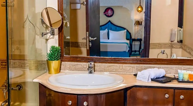 Suite con vista mare Saraya Corniche Hotel