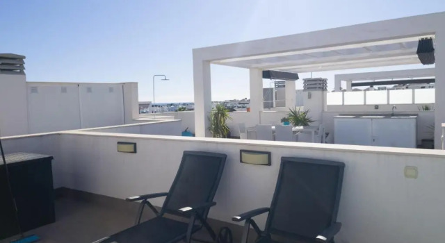 Oasis Beach 8 Top floor apartment in Torrevieja Punta Prima, Book Apartment Hotels in Punta Prima with Parking, Parking