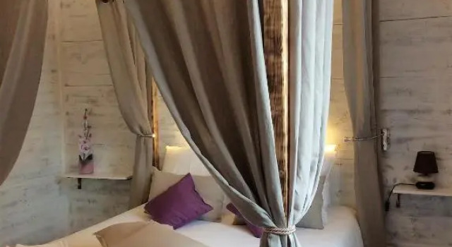 Полулюкс Hôtel Familial LOstréi