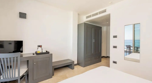 Номер Superior Bellevue Sardinia Resort, Affiliated by Meliá