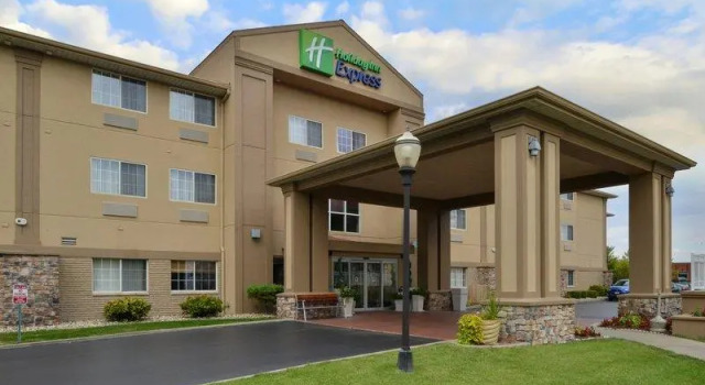 Run of House Holiday Inn Express Hotel & Suites-Saint Joseph by IHG