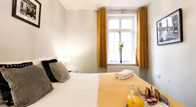 Апартаменты Standard Suitely Berkeley Apartments