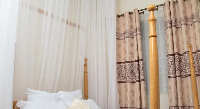 Номер Standard Thames Hotel