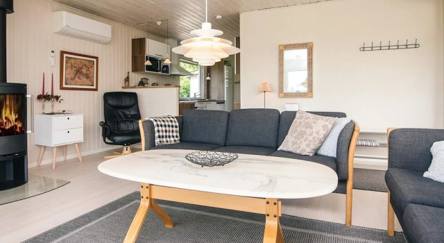 Simplistic Holiday Home in Blokhus With Sea Nearby, Prenota Casa vacanze Aabenraa 