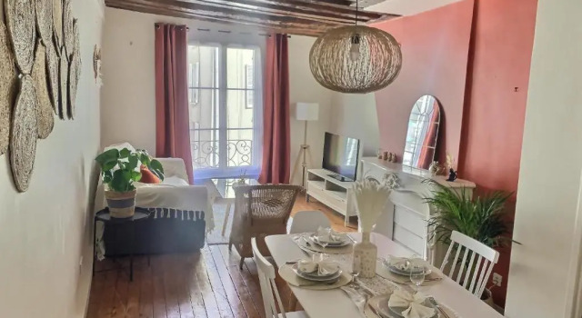 Апартаменты c 1 комнатой Appartement hyper centre de St Germain en Laye 4min du RER