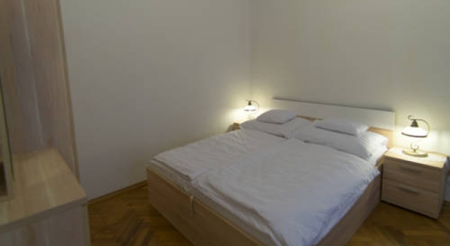 Báthory Apartment, Забронировать Апартаменты/квартира Будапешт Центральная Венгрия, рядом с Музей истории Будапешта