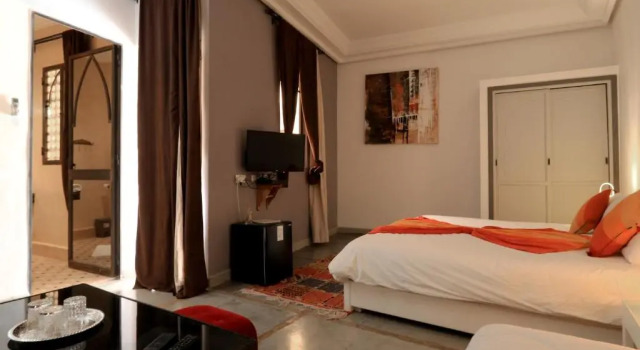 Camera Superior Riad Samarine