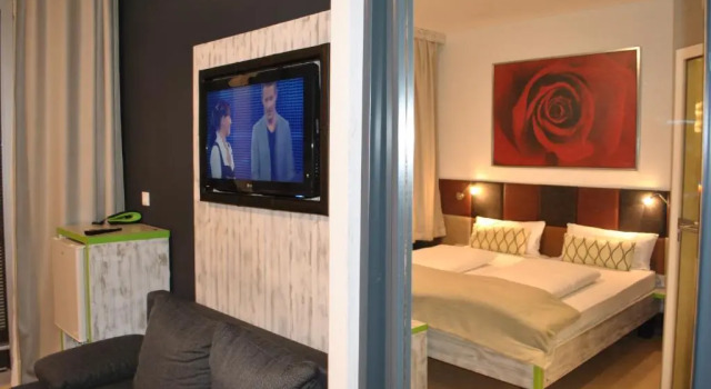 Номер Comfort Landmark Am Kracauerplatz Hotel Berlin