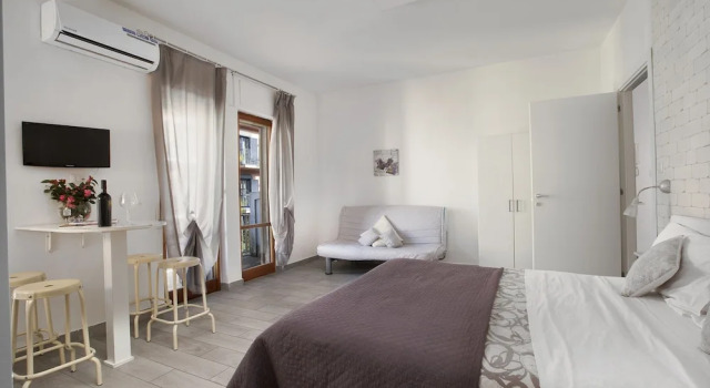 Appartamento Central B, Забронировать Апартаменты/квартира Апартаменты Сорренто, рядом с Sedile Dominova, Апартаменты/квартира