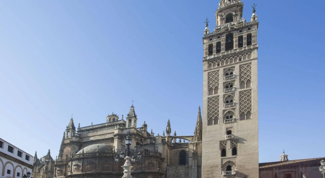 Casual Don Juan Tenorio Sevilla