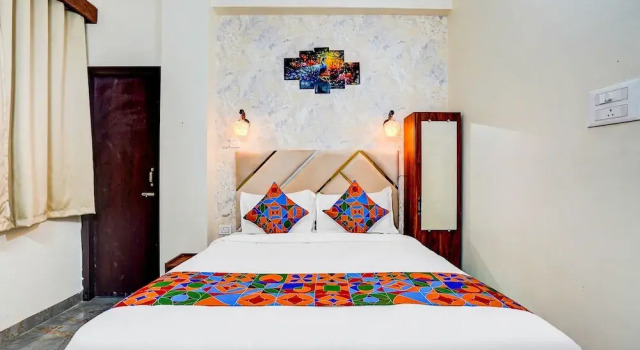 Номер Deluxe Fabhotel Dream Palace I