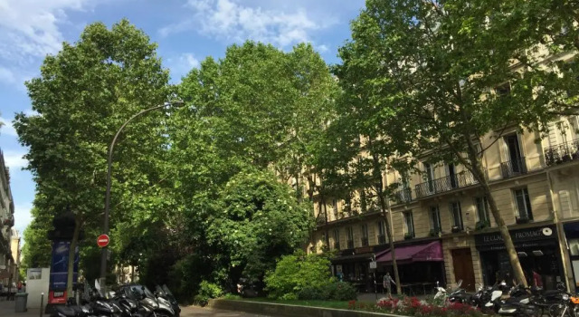 Residence sur Cour, Забронировать Отель Париж Иль-де-Франс, рядом с Гран Бульвар