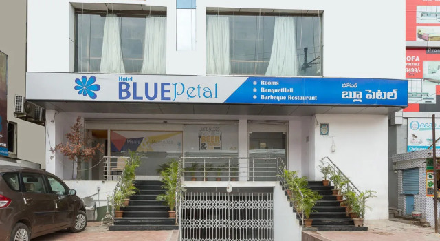 Treebo Blue Petal, Rezerwuj Hotel Hajdarabad 