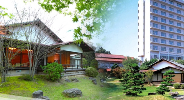 Кровать в общем номере Hotel Parens Onoya