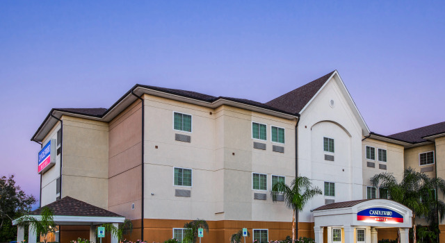 Candlewood Suites Lake Jackson, Book Hotel Hoteller i Houston med parkering, Parkering