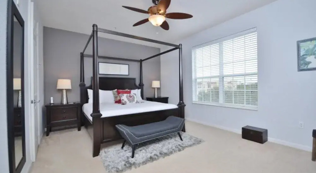 Номер Standard Beautiful Modern Condo, Near Parks-2012