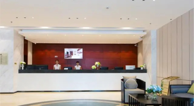 Jtour Inn Shenzhen Fuyong Hesha Road, Rezerwuj Hotel Hotele w Shenzhen z parkingiem, Parking