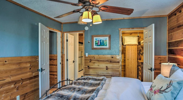 Ruidoso Log Cabin Retreat - Peaceful & Convenient