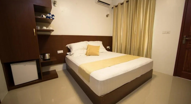 Hideaway inn