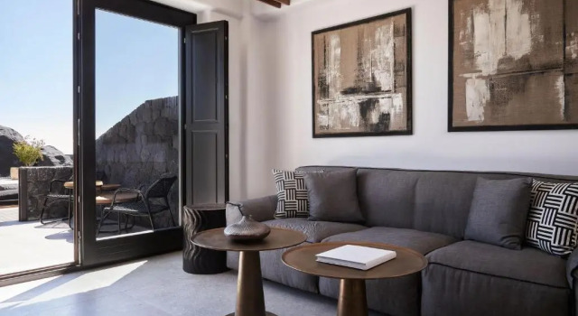 SantAnna Luxury Suites