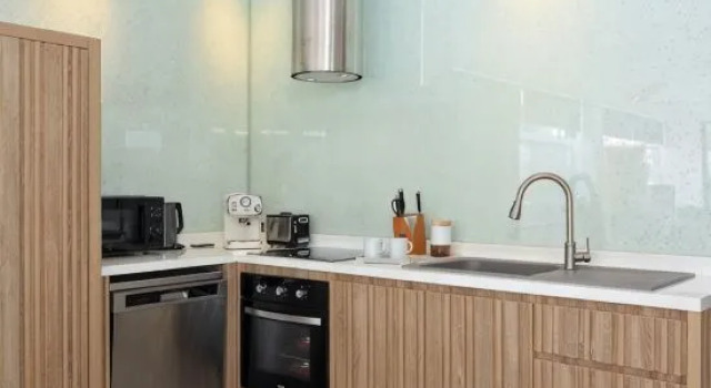 Modern 4BR Villa with Pool | Rawai | Capital Pro