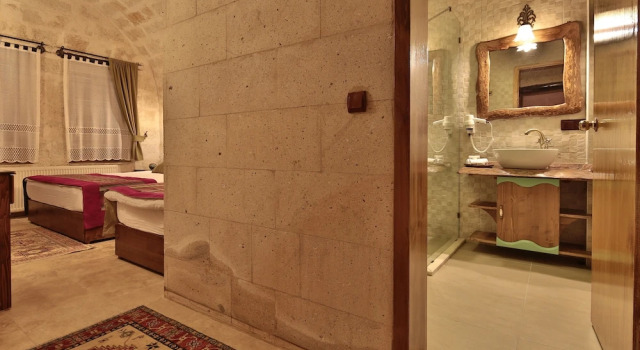 Трёхместный номер Standard с балконом Elif Stone House