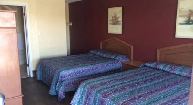 California Inn, Rezervați Hotel Modesto 