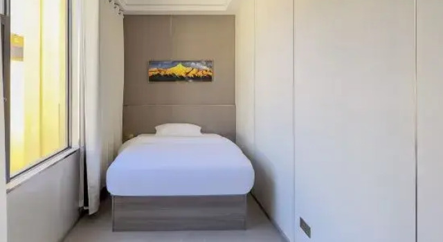 Люкс Shangri-La Fengyue Mountain Residence Homestay (Dukezong Ancient City)
