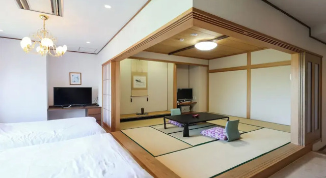 Номер Deluxe с красивым видом из окна Ikoi no Mura Noto Hanto