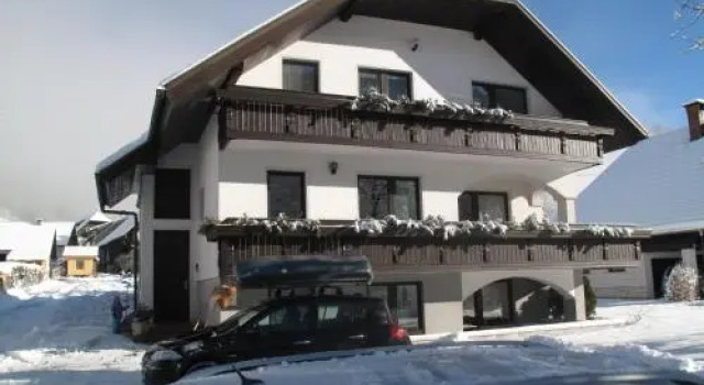 Apartma Maržič, Забронировать Отель Отели Гореньска 3 звезды, 3*