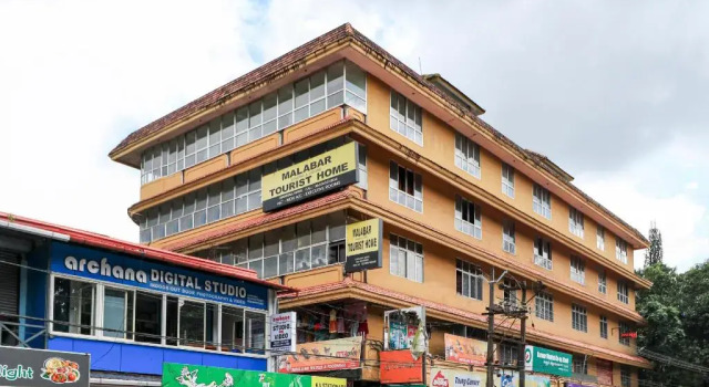 Malabar Tourist Home by OYO Rooms