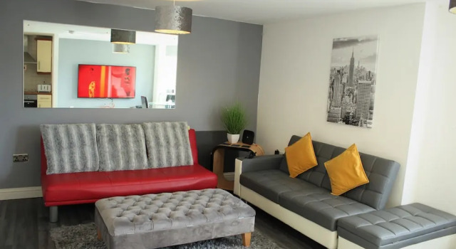Апартаменты Empire 2 Bedroom Serviced Apartment