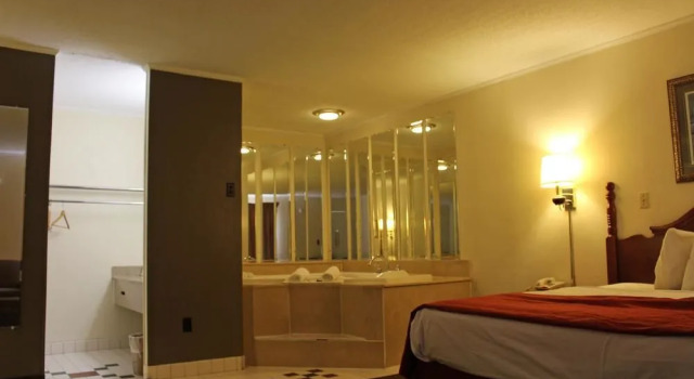 Super 8 Florence, Buchen Sie Hotel Killen USA