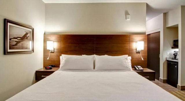 Номер Standard Best Western London Airport Inn & Suites