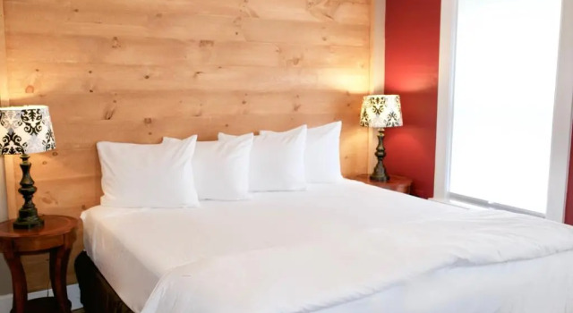 Люкс Deluxe Inn at Kampfires