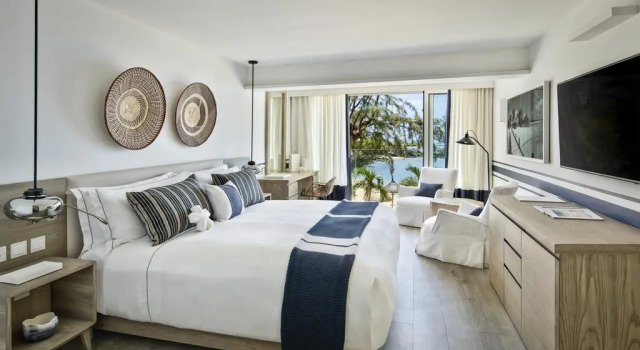 Семейный люкс LUX* Grand Gaube Resort & Villas