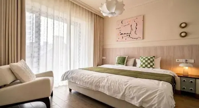 Семейный люкс с 4 комнатами Tinghai House Homestay (Anaya Gold Coast)