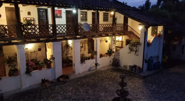 Hacienda San Isidro Trails & Experiences, Prenota Affittacamere Cotacachi Imbabura