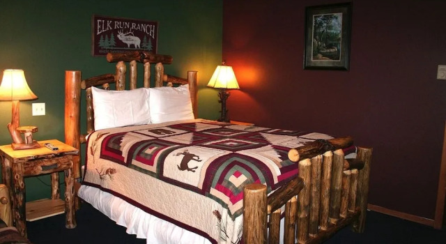 Timber Creek Chalets: 4 1 Bedroom Chalet