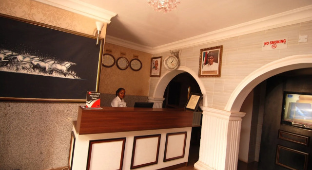 Ajoy Hotel And Suite, Prenota Hotel Hotel a Bwari con parcheggio, Parcheggio