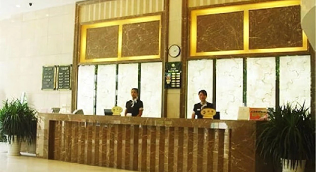 Yuyuan Hotel, Забронировать Отель Отели Нанкина с парковкой, рядом с Нанкинский институт аэронавтики и астронавтики, Парковка