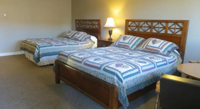Четырёхместный номер Standard Fundy Line Motel