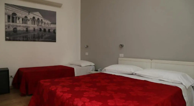 Трёхместный номер Economy Hotel dei Gonzaga, MantegnaHotels