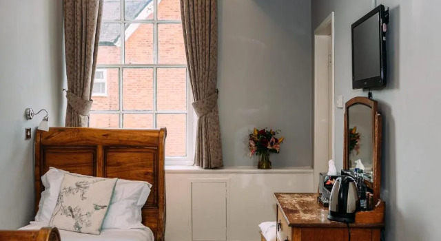 Одноместный номер Standard The Queens Hotel