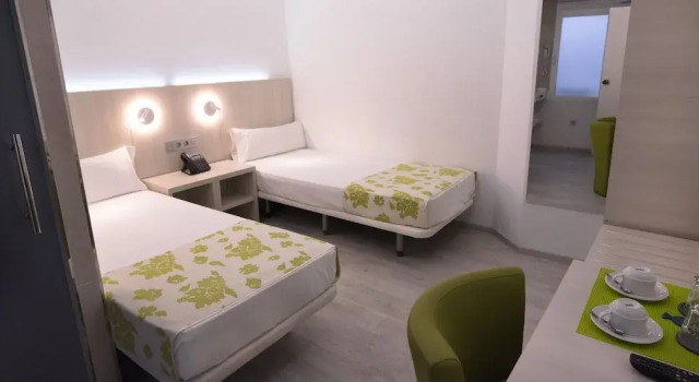 Economy huone Hotel Rambla